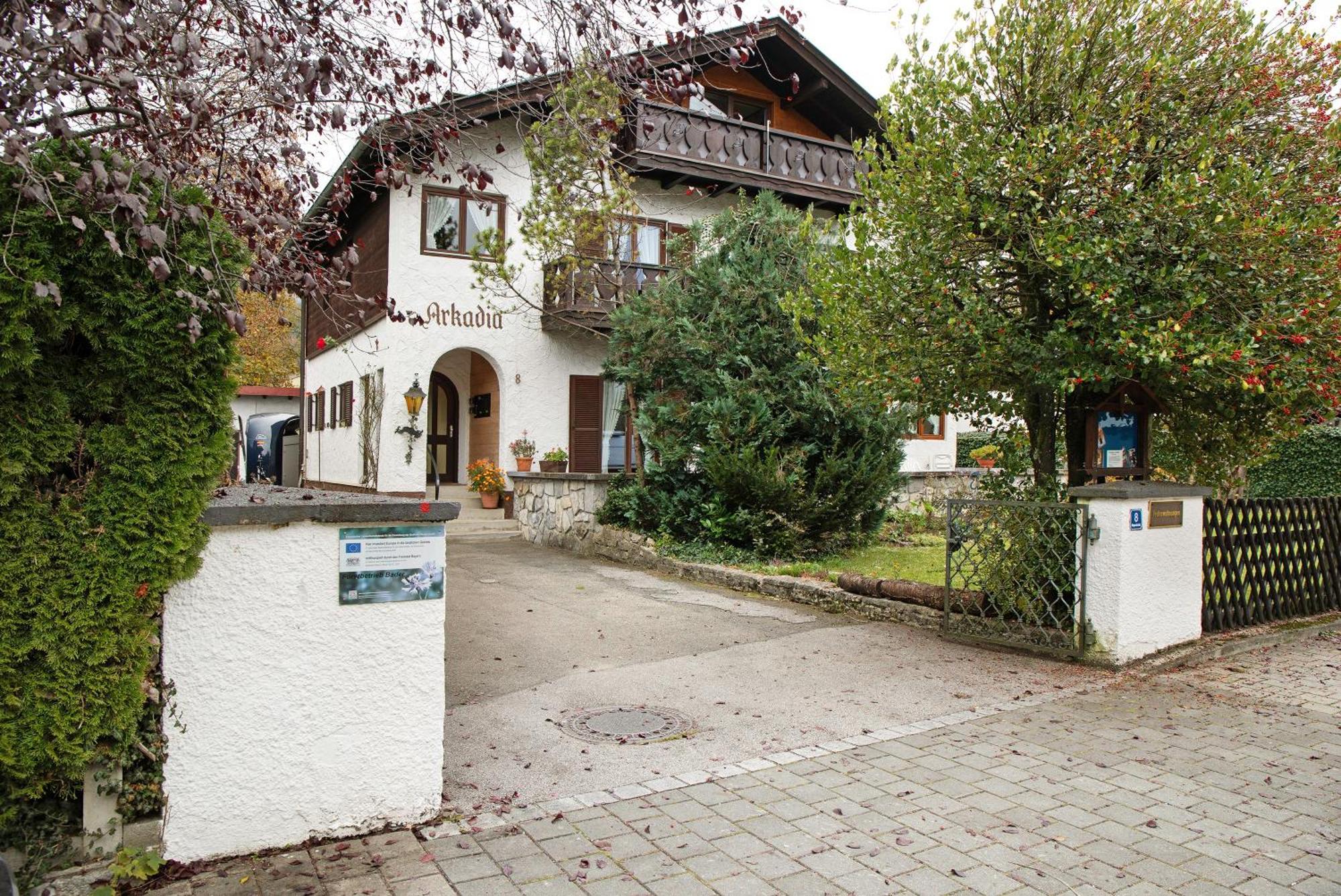 Gaestehaus Arkadia - 3 Garmisch-Partenkirchen
